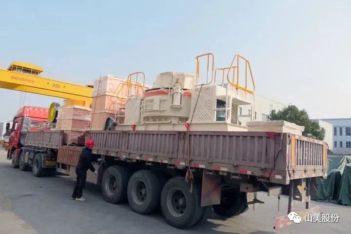 新年快樂 | 回首2022，闊步2023