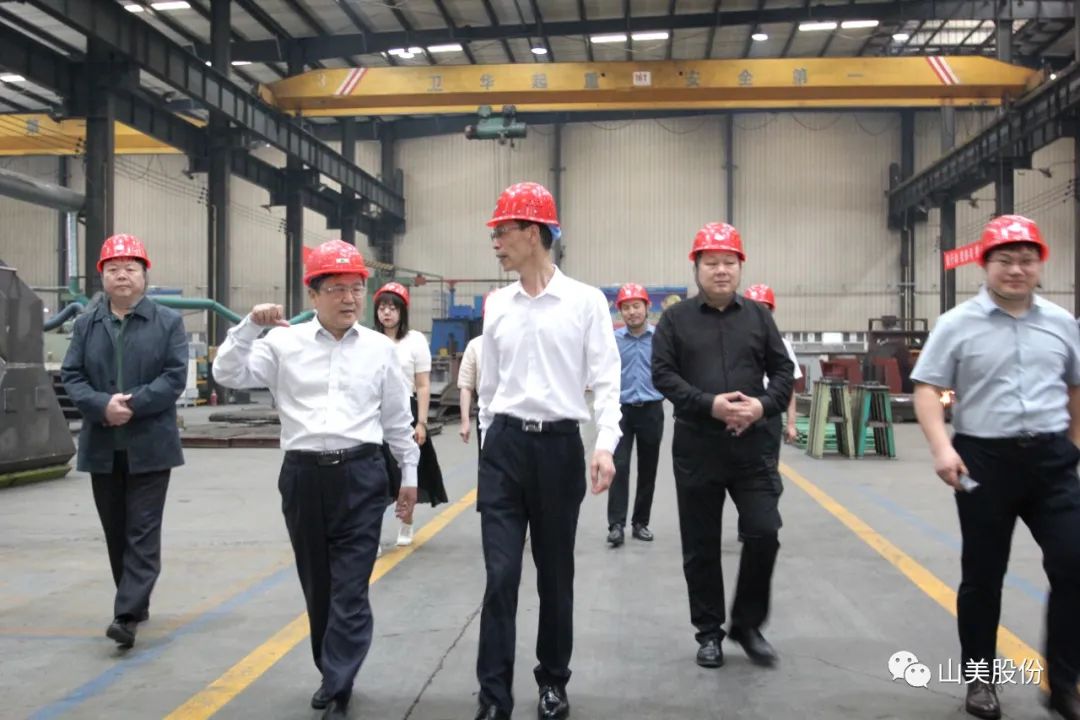 聚焦 | 熱烈歡迎中國砂石協(xié)會胡會長一行蒞臨上海山美股份鄭州基地指導交流！