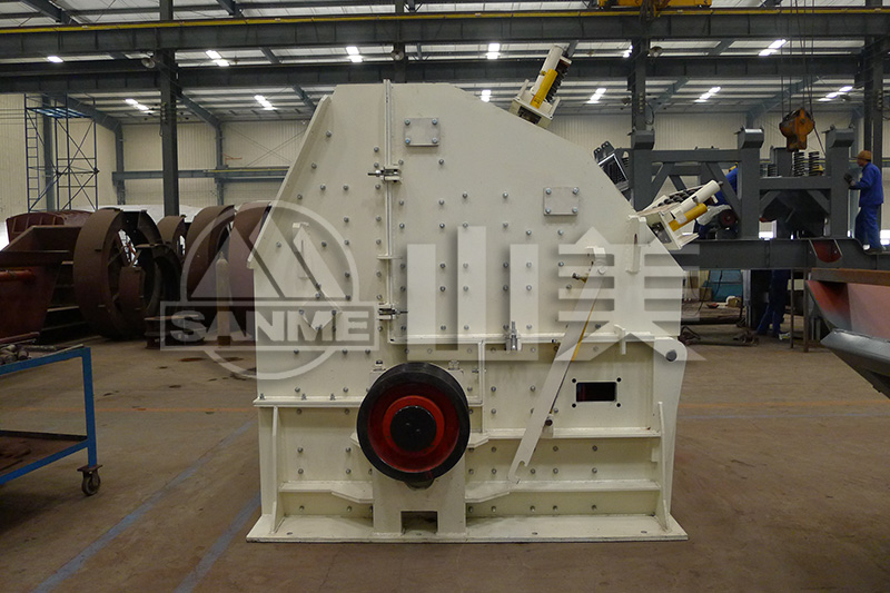 反擊式破碎機的保養(yǎng)需要注意哪些事項？