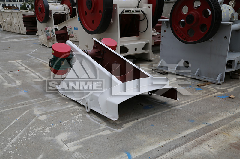 制砂生產(chǎn)線需要哪些破碎設(shè)備呢？