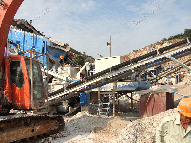 碎石生產(chǎn)線應(yīng)該選擇固定式還是移動(dòng)式？