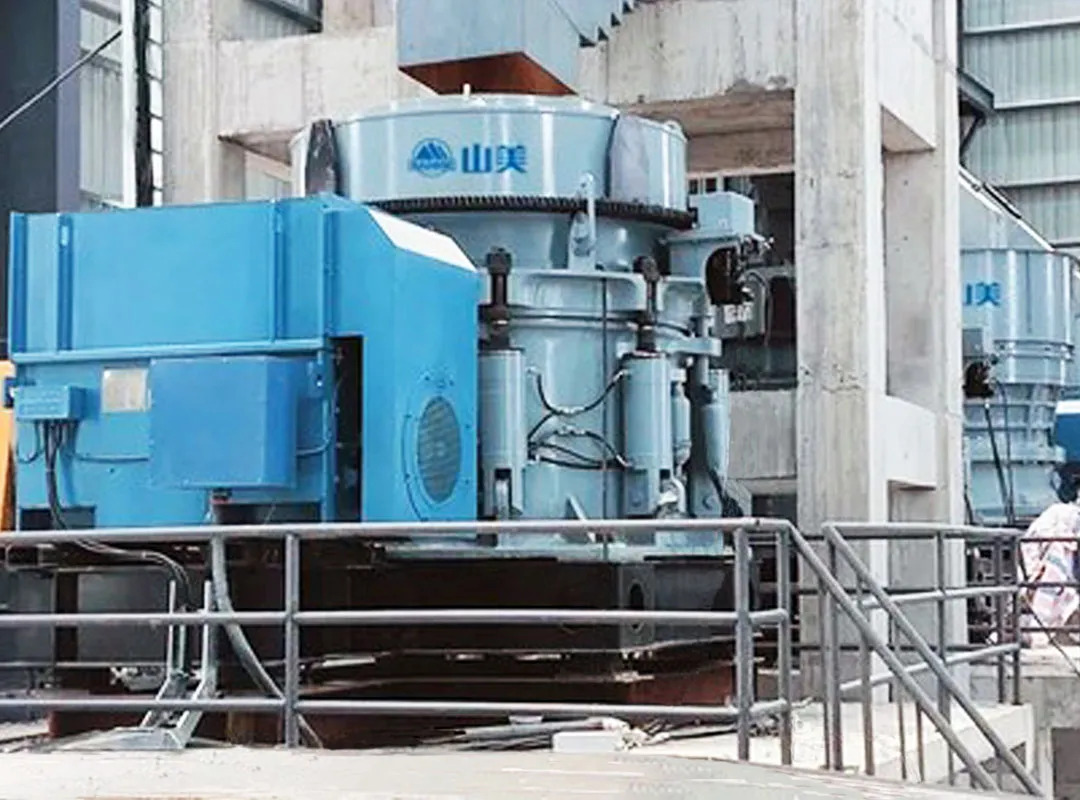 2臺SMS5000C大型多缸液壓圓錐破碎機(jī)服務(wù)于河南信陽時產(chǎn)1400噸花崗巖尾礦制砂生產(chǎn)項目